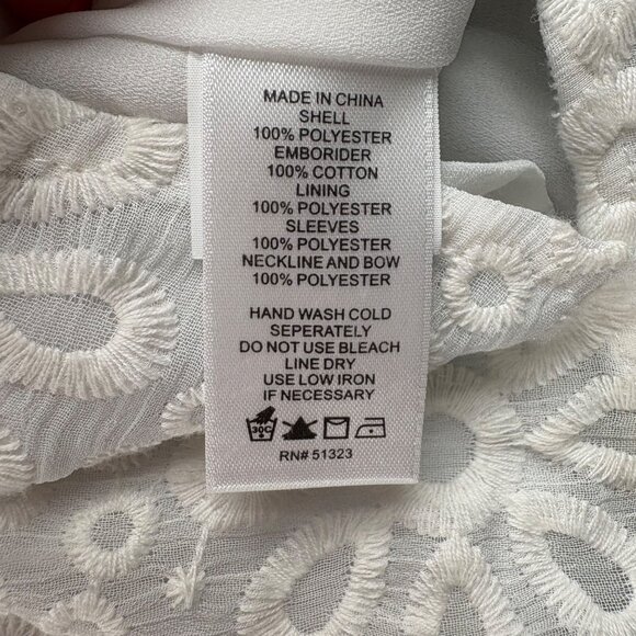 CeCe Womens Sheer Sleeve Embroidered Top With Bow Detail L - Picture 3 of 6